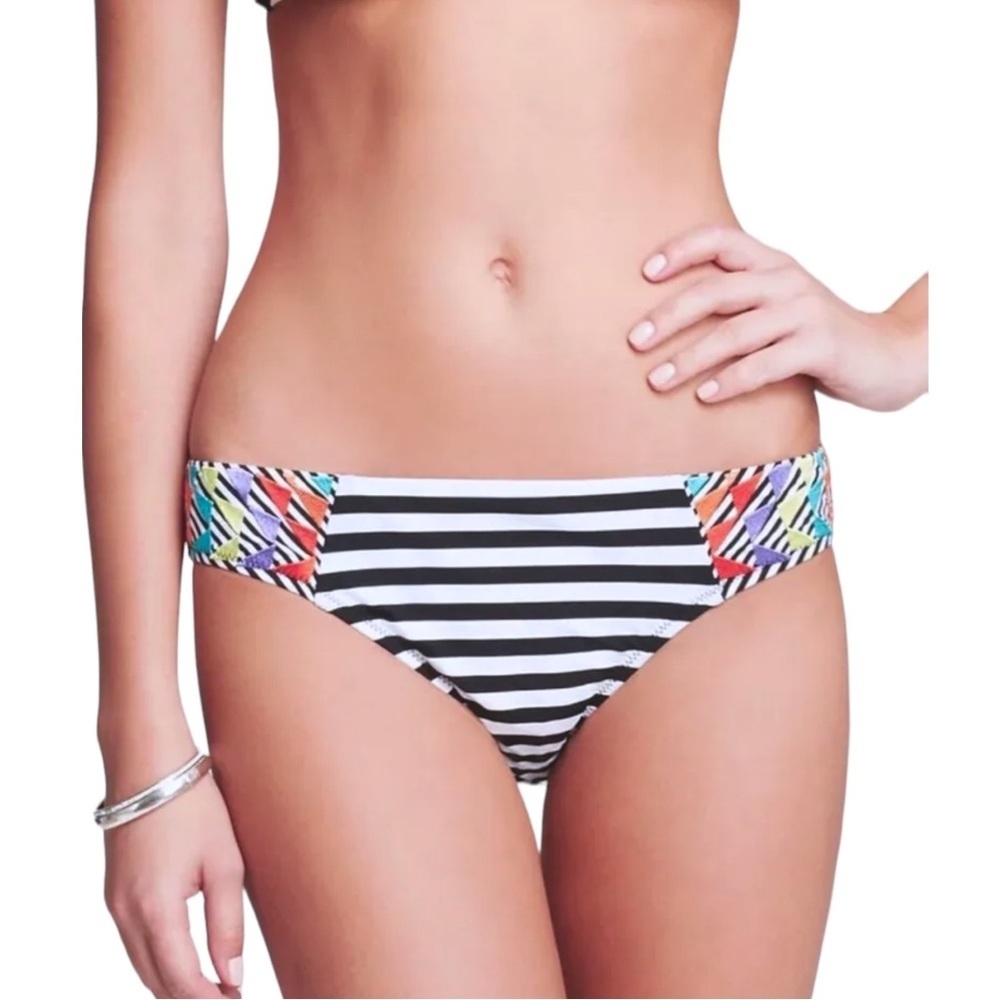 Nanette Lepore Merengue Bikini Bottoms Small Embroidered Hipster Full Coverage